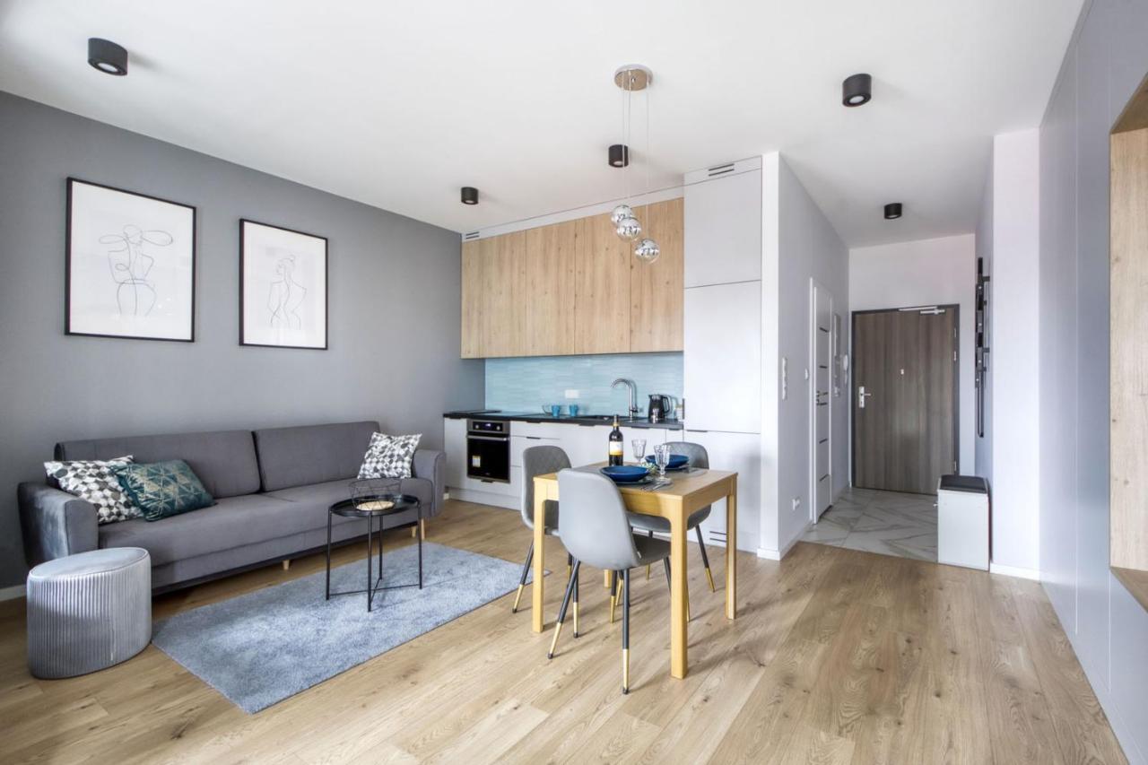 Warsaw Night Apartments Metro Plocka ภายนอก รูปภาพ