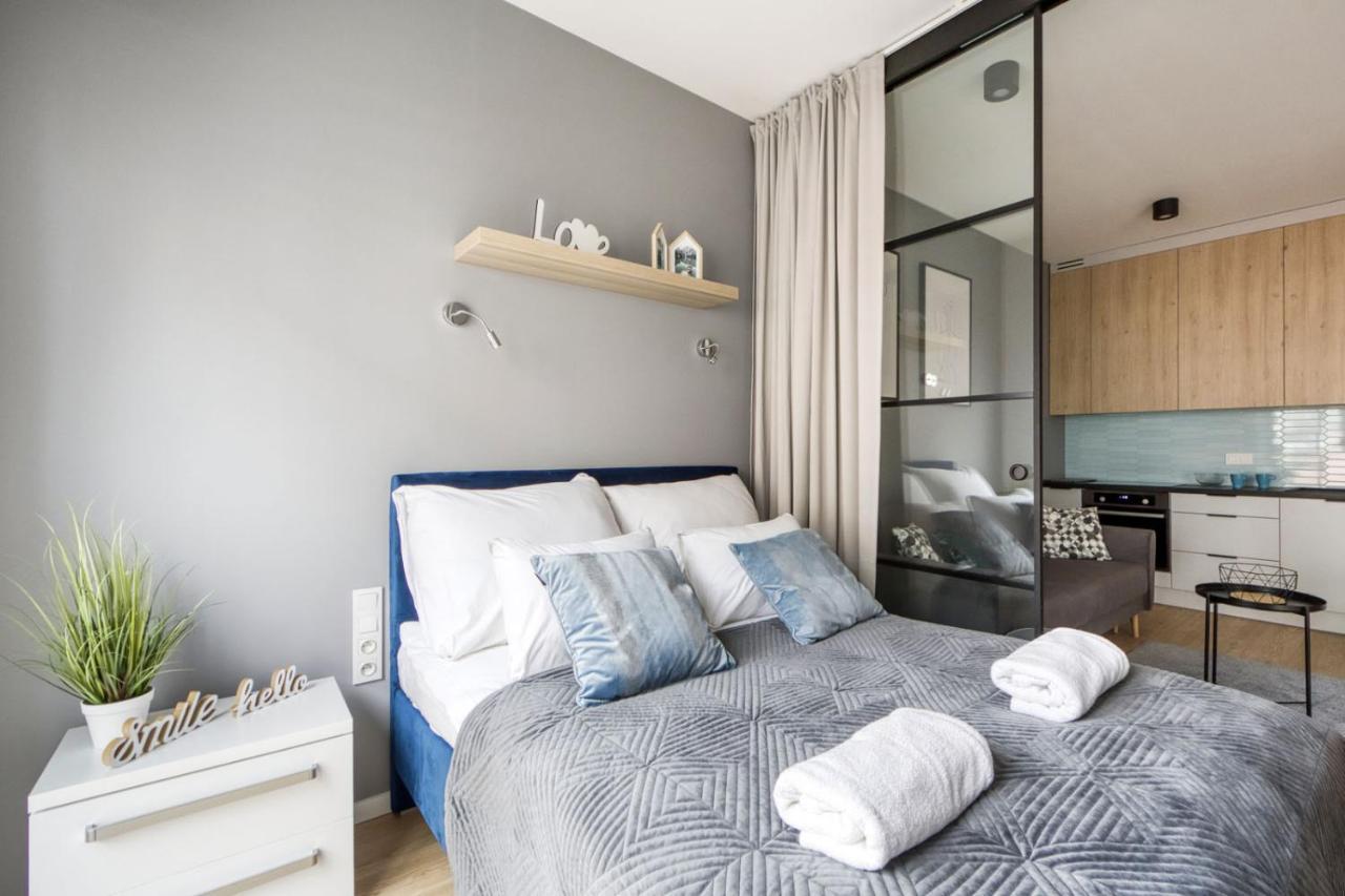 Warsaw Night Apartments Metro Plocka ภายนอก รูปภาพ